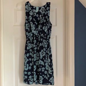 Great throw on and go dress!